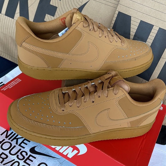 Nike Court Vision Low
Men’s Sneakers
Flax/Wheat/Twine/Flax
Style CD5463-200 - Picture 9 of 16